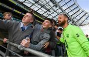 9 October 2018; David Meyler with supporters following a Republic of Ireland training session at the Aviva Stadium in Dublin. Photo by Stephen McCarthy/Sportsfile