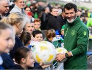 9 October 2018; Republic of Ireland assistant manager Roy Keane with supporters following a Republic of Ireland training session at the Aviva Stadium in Dublin. Photo by Stephen McCarthy/Sportsfile
