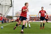 20 October 2018; Mike Haley of Munster celebrates after scoring his side's first try during the Heineken Champions Cup Pool 2 Round 2 match between Munster and Gloucester at Thomond Park in Limerick. Photo by Diarmuid Greene/Sportsfile