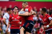 20 October 2018; Andrew Conway of Munster, centre, celebrates with teammates after scoring his side's fifth try during the Heineken Champions Cup Pool 2 Round 2 match between Munster and Gloucester at Thomond Park in Limerick. Photo by Sam Barnes/Sportsfile