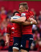 20 October 2018; Andrew Conway of Munster celebrates with Mike Haley after scoring his side's fifth try during the Heineken Champions Cup Pool 2 Round 2 match between Munster and Gloucester at Thomond Park in Limerick. Photo by Sam Barnes/Sportsfile