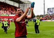 20 October 2018; Tadhg Beirne of Munster applauds supporters to the Heineken Champions Cup Pool 2 Round 2 match between Munster and Gloucester at Thomond Park in Limerick. Photo by Diarmuid Greene/Sportsfile