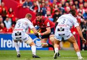 20 October 2018; Jean Kleyn of Munster in action against Ed Slater, left, and Fraser Balmain of Gloucester during the Heineken Champions Cup Pool 2 Round 2 match between Munster and Gloucester at Thomond Park in Limerick. Photo by Sam Barnes/Sportsfile