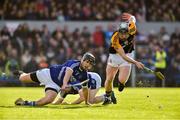 21 October 2018; Enda Boyce of Cratloe in action against Pierse Lillis of Ballyea during the Clare County Senior Club Hurling Championship Final match between Cratloe and Ballyea at Cusack Park, in Ennis, Clare. Photo by Matt Browne/Sportsfile