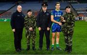 22 October 2018; Man of the match Brendan Murphy of An Garda Síochána is presented with his award by, from left, Detective Sergeant Brian Willoughby, Major General Kieran Brennan, Assistant Commissioner of An Garda Síochána Fintan Fanning, and Chief of Staff Mark Mellet after the John Morley Memorial Cup match between The Irish Defence Forces and An Garda Síochána at Croke Park in Dublin.  Photo by Piaras Ó Mídheach/Sportsfile