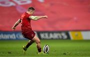 27 October 2018; Rory Scannell of Munster kicks a penalty to win the Guinness PRO14 Round 7 match between Munster and Glasgow Warriors at Thomond Park in Limerick. Photo by Brendan Moran/Sportsfile
