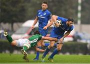 27 October 2018; Robbie Henshaw of Leinster is tackled by Antonio Rizzi of Benetton Rugby during the Guinness PRO14 Round 7 match between Benetton and Leinster at Stadio Comunale Di Monigo in Treviso, Italy. Photo by Sam Barnes/Sportsfile
