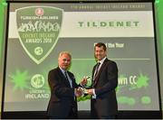 2 November 2018; Greg Thompson of Waringstown Cricket Club is presented with the Tildenet Club of the Year award by Joe Downey, Chairman of Tildenet, during the Turkish Airlines 2018 Cricket Ireland Awards at the Royal College of Physicians in Dublin. Photo by Seb Daly/Sportsfile