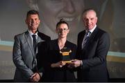 9 November 2018; Republic of Ireland manager Colin Bell, left, and Tom Dennigan from Continental Tyres present Seana Cooke from Shelbourne with her Team of the year trophy during the Continental Tyres Women’s National League Awards at Ballsbridge Hotel, in Dublin. Photo by Matt Browne/Sportsfile