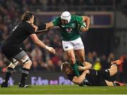 17 November 2018; Rory Best of Ireland is tackled by Liam Squire, left, and Jack Goodhue of New Zealand during the Guinness Series International match between Ireland and New Zealand at the Aviva Stadium in Dublin. Photo by Brendan Moran/Sportsfile