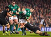 17 November 2018; Rory Best of Ireland is tackled by Ardie Savea and Jack Goodhue of New Zealand during the Guinness Series International match between Ireland and New Zealand at Aviva Stadium, Dublin. Photo by Brendan Moran/Sportsfile
