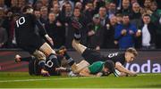 17 November 2018; Jacob Stockdale of Ireland scores his side's first try during the Guinness Series International match between Ireland and New Zealand at the Aviva Stadium in Dublin. Photo by David Fitzgerald/Sportsfile