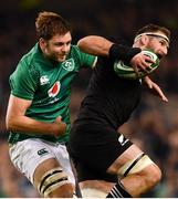 17 November 2018; Kieran Read of New Zealand in action against Iain Henderson of Ireland during the Guinness Series International match between Ireland and New Zealand at the Aviva Stadium in Dublin. Photo by Ramsey Cardy/Sportsfile
