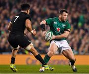 17 November 2018; Cian Healy of Ireland in action against Ardie Savea of New Zealand during the Guinness Series International match between Ireland and New Zealand at Aviva Stadium, Dublin. Photo by Brendan Moran/Sportsfile
