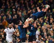 24 November 2018; Rhys Ruddock of Ireland claims a high-ball, with support from team-mates Jack Conan, left, and Dave Kilcoyne, during the Guinness Series International match between Ireland and USA at the Aviva Stadium in Dublin. Photo by Seb Daly/Sportsfile