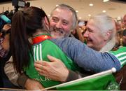 25 November 2018; World Champion Kellie Harrington is greeted by her parents Christy and Yvonne on Team Ireland's return from AIBA Women's World Boxing Championship at Dublin Airport, Dublin. Photo by Brendan Moran/Sportsfile