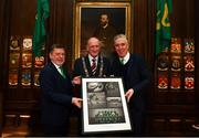 30 November 2018; FAI President Donal Conway and John Delaney, CEO, Football Association of Ireland, make a presentation to Lord Mayor of Dublin Nial Ring at a EURO88 Republic of Ireland squad reception at the Mansion House in Dublin. Photo by Stephen McCarthy/Sportsfile