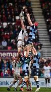 1 December 2018; Kieran Treadwell of Ulster contests a lineout against Seb Davies of Cardiff Blues during the Guinness PRO14 Round 10 match between Ulster and Cardiff Blues at Kingspan Stadium in Belfast. Photo by Oliver McVeigh/Sportsfile