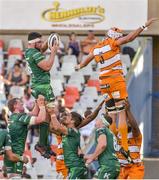 1 December 2018; Paul Boyle of Connacht wins possession from a lineout over JP du Preez of Toyota Cheetahs during the Guinness PRO14 Round 10 match between Toyota Cheetahs and Connacht at Toyota Stadium in Bloemfontein, South Africa. Photo by Frikkie Kapp/Sportsfile