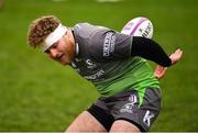4 December 2018; Finlay Bealham during Connacht Rugby squad training at the Sportsground in Galway. Photo by Sam Barnes/Sportsfile