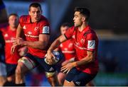 9 December 2018; Conor Murray of Munster offloads to team-mate CJ Stander, who went on to score their side's second try during the European Rugby Champions Cup Pool 2 Round 3 match between Munster and Castres at Thomond Park in Limerick. Photo by Brendan Moran/Sportsfile