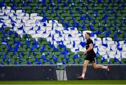 14 December 2018; Jordan Larmour during the Leinster Rugby captains run at the Aviva Stadium in Dublin. Photo by Ramsey Cardy/Sportsfile