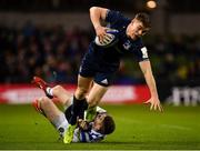 15 December 2018; Garry Ringrose of Leinster evades the tackle of Ruaridh McConnochie of Bath during the Heineken Champions Cup Pool 1 Round 4 match between Leinster and Bath at the Aviva Stadium in Dublin. Photo by Seb Daly/Sportsfile