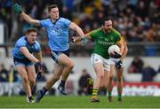 16 December 2018; Graham Reilly of Meath in action against Brian Fenton, centre, and Paddy Small of Dublin during the Seán Cox Fundraising match between Meath and Dublin at Páirc Tailteann in Navan, Co Meath. Photo by Piaras Ó Mídheach/Sportsfile