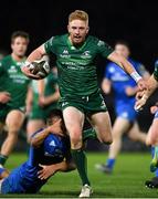 22 December 2018; Darragh Leader of Connacht avoids the tackle of Adam Byrne of Leinster on his way to scoring his side's second try during the Guinness PRO14 Round 11 match between Leinster and Connacht at the RDS Arena in Dublin. Photo by Eóin Noonan/Sportsfile