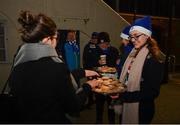 22 December 2018; Free mince pies being handed out ahead of the Guinness PRO14 Round 11 match between Leinster and Connacht at the RDS Arena in Dublin. Photo by Eóin Noonan/Sportsfile