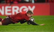 29 December 2018; Keith Earls of Munster scores his side's second try during the Guinness PRO14 Round 12 match between Munster and Leinster at Thomond Park in Limerick. Photo by Diarmuid Greene/Sportsfile