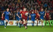 29 December 2018; Keith Earls of Munster on his way to scoring his side's second try during the Guinness PRO14 Round 12 match between Munster and Leinster at Thomond Park in Limerick. Photo by Diarmuid Greene/Sportsfile