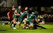 5 January 2019; Dan Goggin of Munster scores his side's second try despite the efforts of Tom Daly of Connacht during the Guinness PRO14 Round 13 match between Connacht and Munster at the Sportsground in Galway. Photo by Diarmuid Greene/Sportsfile