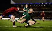 5 January 2019; Cian Kelleher of Connacht scores his side's second try despite the efforts of Alex Wootton of Munster during the Guinness PRO14 Round 13 match between Connacht and Munster at the Sportsground in Galway. Photo by Diarmuid Greene/Sportsfile