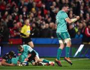11 January 2019; Peter O’Mahony of Munster celebrates his side's second try, scored by team-mate Rory Scannell, during the Heineken Champions Cup Pool 2 Round 5 match between Gloucester and Munster at Kingsholm Stadium in Gloucester, England. Photo by Seb Daly/Sportsfile