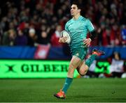 11 January 2019; Joey Carbery of Munster on his way to scoring his side's fifth try during the Heineken Champions Cup Pool 2 Round 5 match between Gloucester and Munster at Kingsholm Stadium in Gloucester, England. Photo by Seb Daly/Sportsfile