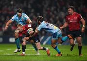 19 January 2019; Keith Earls of Munster is tackled by Sam Skinner, left, and Santiago Cordero of Exeter Chiefs during the Heineken Champions Cup Pool 2 Round 6 match between Munster and Exeter Chiefs at Thomond Park in Limerick. Photo by Diarmuid Greene/Sportsfile