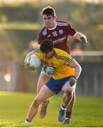 20 January 2019; Cathal Heneghan of Roscommon in action against Barry McHugh of Galway during the Connacht FBD League Final match between Galway and Roscommon at Tuam Stadium in Galway. Photo by Sam Barnes/Sportsfile