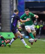 9 February 2019; Peter O’Mahony of Ireland kicks past Tommy Seymour of Scotland during the Guinness Six Nations Rugby Championship match between Scotland and Ireland at the BT Murrayfield Stadium in Edinburgh, Scotland. Photo by Brendan Moran/Sportsfile