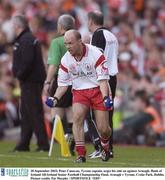 28 September 2003; Peter Canavan, Tyrone captain, urges his side on against Armagh. Bank of Ireland All-Ireland Senior Football Championship Final, Armagh v Tyrone, Croke Park, Dublin. Picture credit; Pat Murphy / SPORTSFILE *EDI*