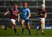 17 February 2019; Danny Sutcliffe of Dublin in action against Conor Whelan, left, and Jason Flynn of Galway during the Allianz Hurling League Division 1B Round 3 match between Galway and Dublin at Pearse Stadium in Salthill, Galway. Photo by Harry Murphy/Sportsfile