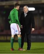 22 February 2019; Cork City manager John Caulfield speaking with Garry Buckley of Cork City ahead of the SSE Airtricity League Premier Division match between Cork City and Waterford at Turners Cross in Cork. Photo by Eóin Noonan/Sportsfile