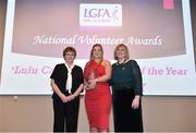 22 February 2019; Edel Conway, Doonbeg, Co. Clare, centre, is presented with the Lulu Carroll award for Overall Volunteer of the Year award by Ladies Gaelic Football Association President Marie Hickey, right, and Angela Carroll, mother of the late Lulu Carroll, at the 2018 LGFA Volunteer of the Year awards night. Croke Park, Dublin.  Photo by Sam Barnes/Sportsfile
