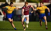 16 March 2019; Peter Cooke of Galway in action against Ciaran Lennon, left, and Niall Daly of Roscommon during the Allianz Football League Division 1 Round 6 match between Galway and Roscommon at Pearse Stadium in Salthill, Galway. Photo by Sam Barnes/Sportsfile