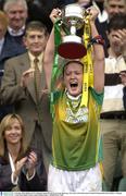 5 October 2003; Debbie Lee Fox, Donegal captain lifts the West County Hotel cup. TG4 Ladies All-Ireland Junior Football Championship Final, Kildare v Donegal, Croke Park, Dublin. Picture credit; Damien Eagers / SPORTSFILE *EDI*