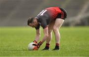 24 March 2019; Mayo goalkeeper Rob Hennelly prepares to take a free during the Allianz Football League Division 1 Round 7 match between Mayo and Monaghan at Elverys MacHale Park in Castlebar, Mayo. Photo by Piaras Ó Mídheach/Sportsfile