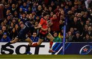 30 March 2019; Jacob Stockdale of Ulster breaks the tackle of Dave Kearney of Leinster on his to scoring a try which was subsequently disallowed during the Heineken Champions Cup Quarter-Final between Leinster and Ulster at the Aviva Stadium in Dublin. Photo by David Fitzgerald/Sportsfile