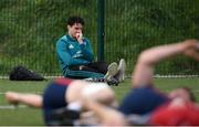 1 April 2019; Joey Carbery looks on during Munster Rugby Squad Training at University of Limerick in Limerick. Photo by Piaras Ó Mídheach/Sportsfile