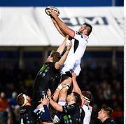 5 April 2019; Alan O'Connor of Ulster wins the lineout during the Guinness PRO14 Round 19 match between Glasgow Warriors and Ulster at Scotstoun Stadium in Glasgow, Scotland. Photo by Ross Parker/Sportsfile