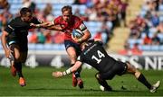 20 April 2019; Mike Haley of Munster is tackled by Alex Lozowski, left, and David Strettle of Saracens during the Heineken Champions Cup Semi-Final match between Saracens and Munster at the Ricoh Arena in Coventry, England. Photo by Brendan Moran/Sportsfile